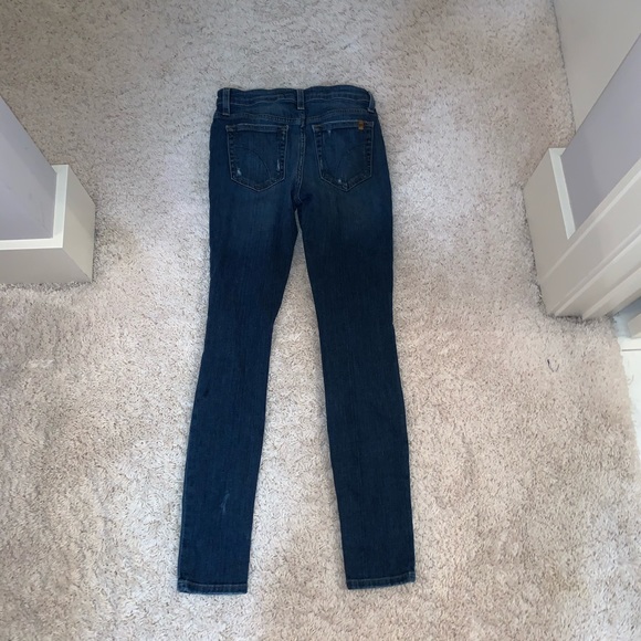 Joe’s Jeans 27 skinny dark wash destroyed - Picture 5 of 5